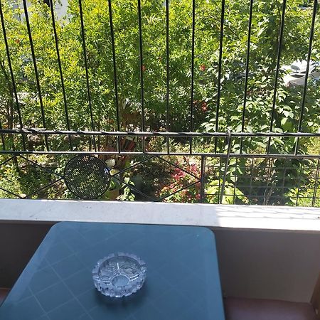Gesapartment Tiranë Eksteriør bilde