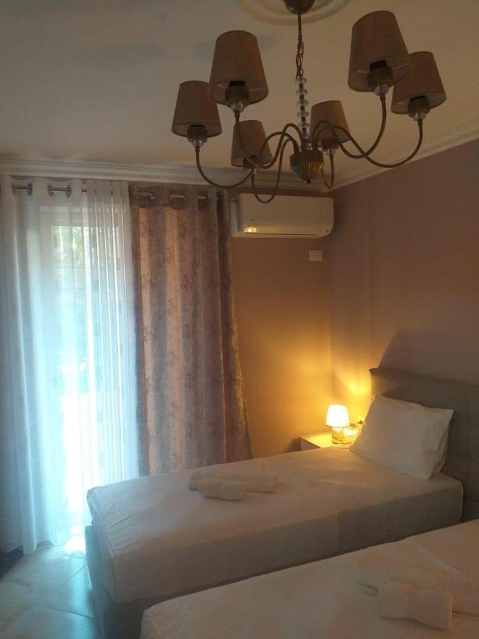 Gesapartment Tiranë Eksteriør bilde
